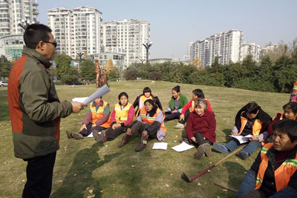 商務(wù)區(qū)廣場(chǎng) (5)_副本.jpg